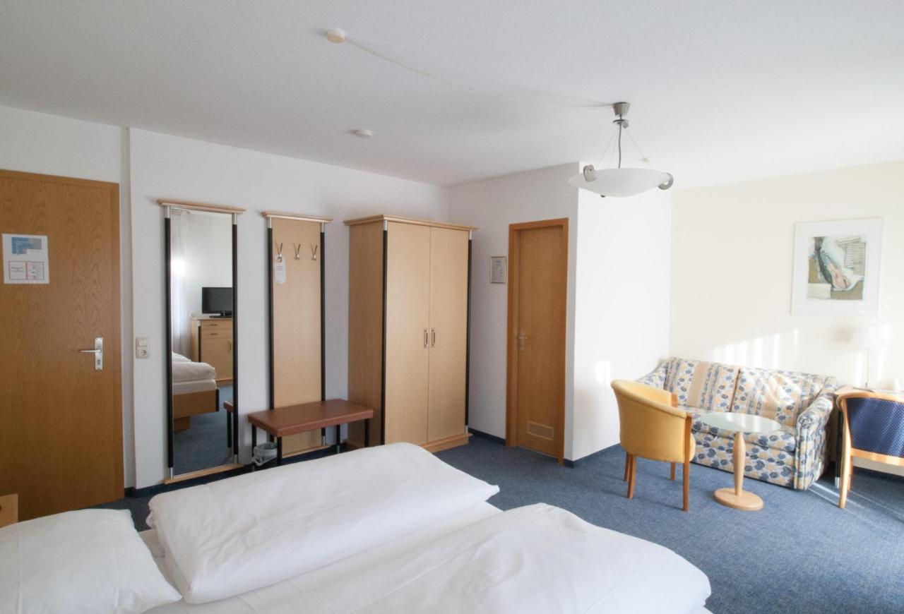 Hotel Krone Strassdorf Schwäbisch Gmünd Eksteriør bilde