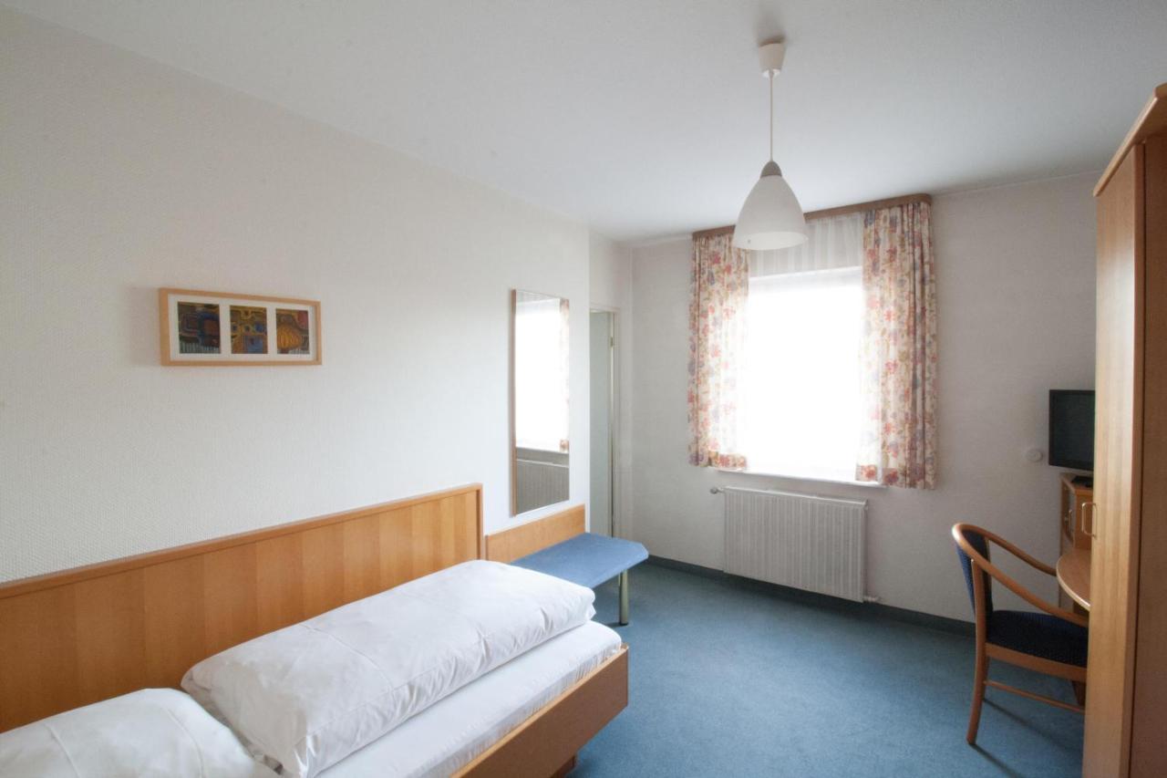 Hotel Krone Strassdorf Schwäbisch Gmünd Eksteriør bilde