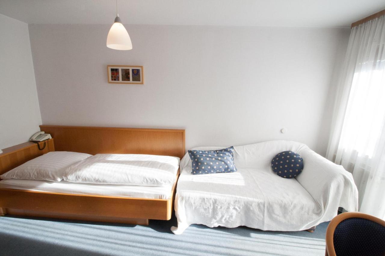 Hotel Krone Strassdorf Schwäbisch Gmünd Eksteriør bilde